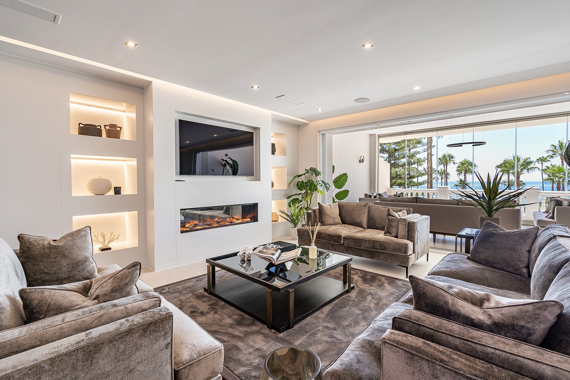 luxreales
