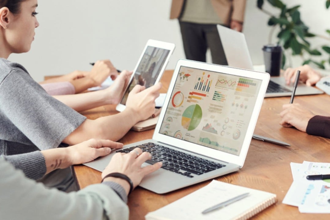 crm27
